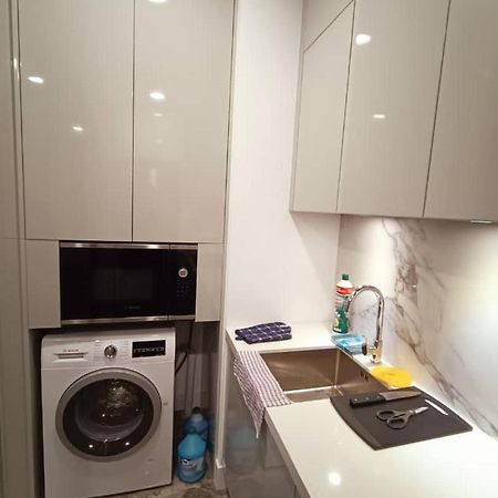 Platinum Suite 2 New Kl Cbd New Luxury Condo With Best Infinity View To Klcc Twin Towers Pool Kuala Lumpur Exterior photo